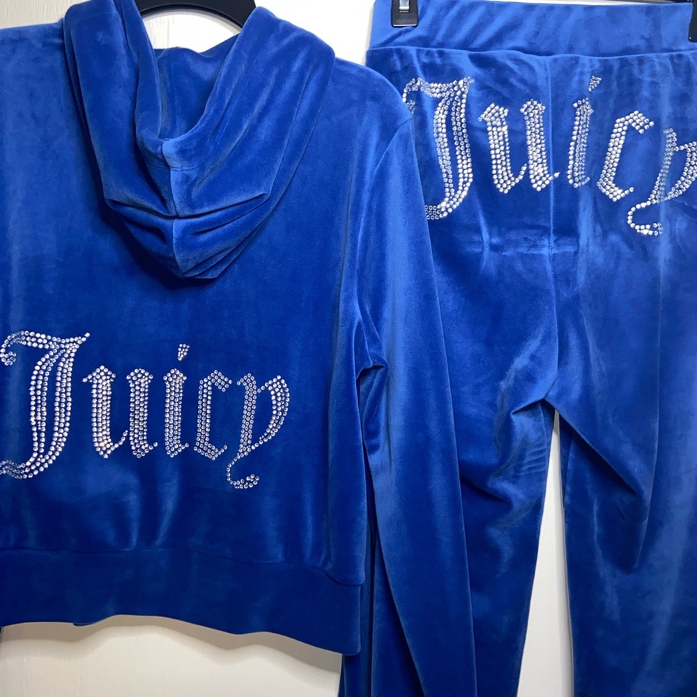 Juicy Couture Full Sweatsuit LARGE